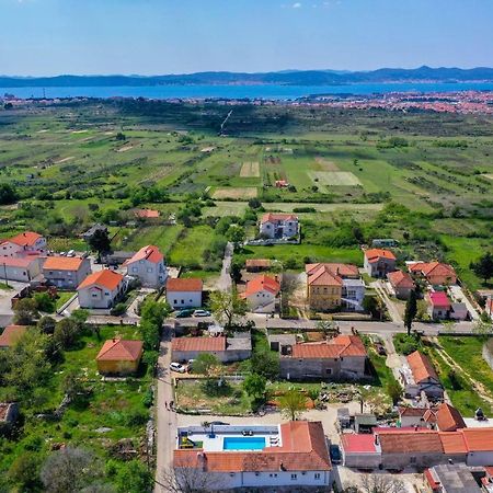 Villa Mare - With Heated Pool Zadar Bagian luar foto